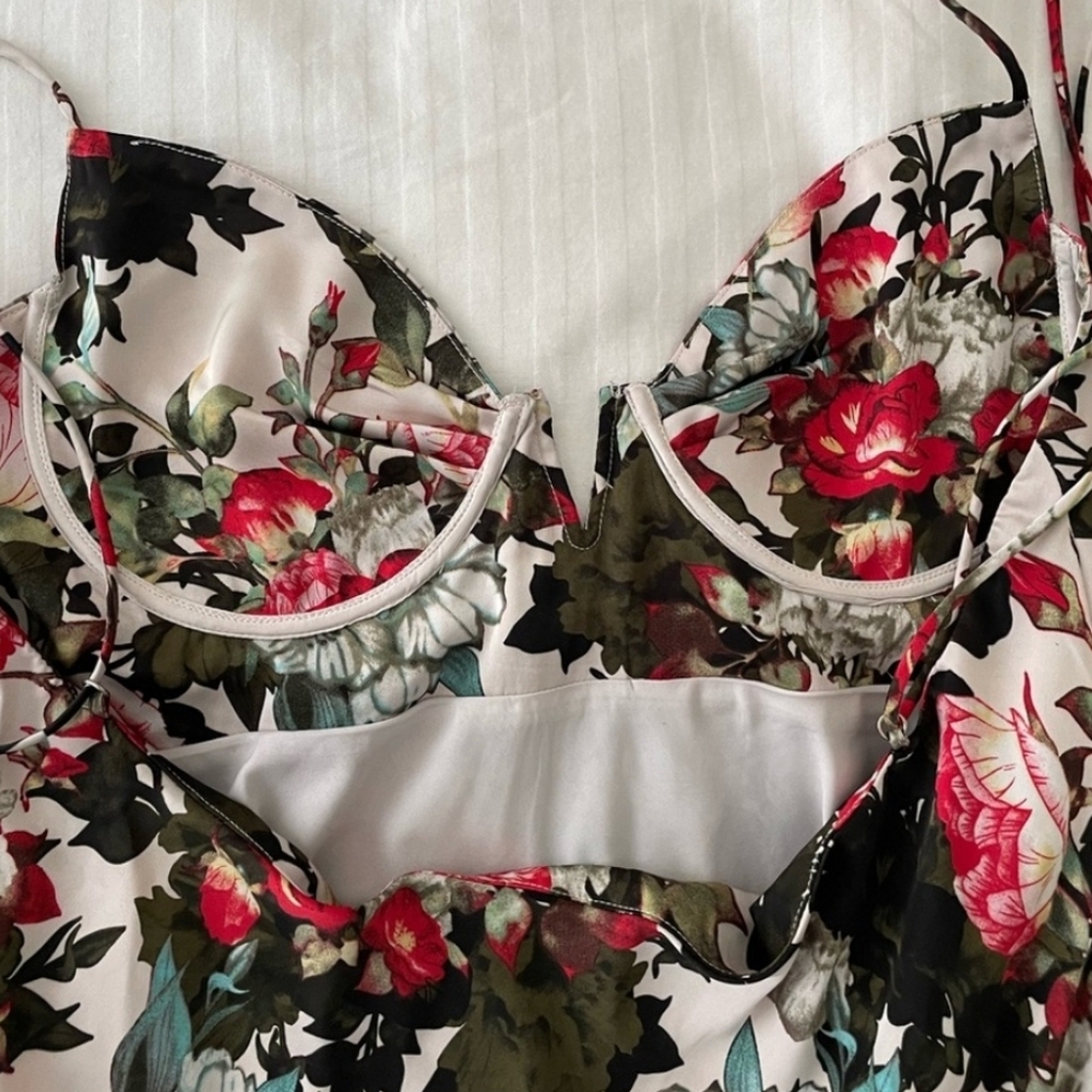 Vici Floral Spaghetti Strap Slip Midi Dress - Picture 5 of 8